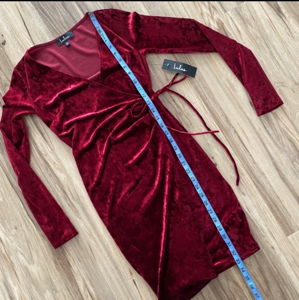 LULUS Galiana Faux Wrap Velvet Asymmetrical Hem Long Sleeve Mini Dress Size XS - Picture 5 of 9